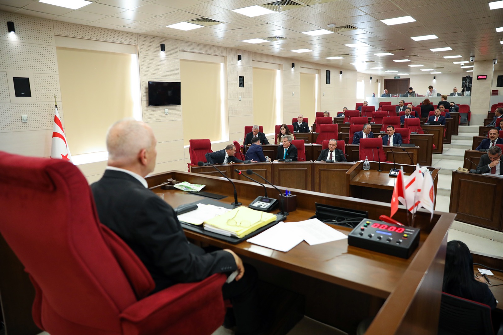 Cumhuriyet Meclisi’nde bazı yasa tasarısı ve önerilerinin üçüncü görüşmelerine yönelik tezkereler onaylandı