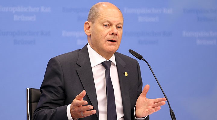 Almanya Başbakanı Scholz, ekonominin büyümesi için nitelikli işçi gereksinimini vurguladı