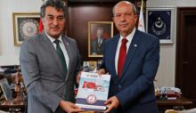 Cumhurbaşkanı Tatar, Başkent Üniversitesi Kıbrıs Türk Tarihi Araştırma Merkezi Kurucu Müdürü Balyemez’i kabul etti