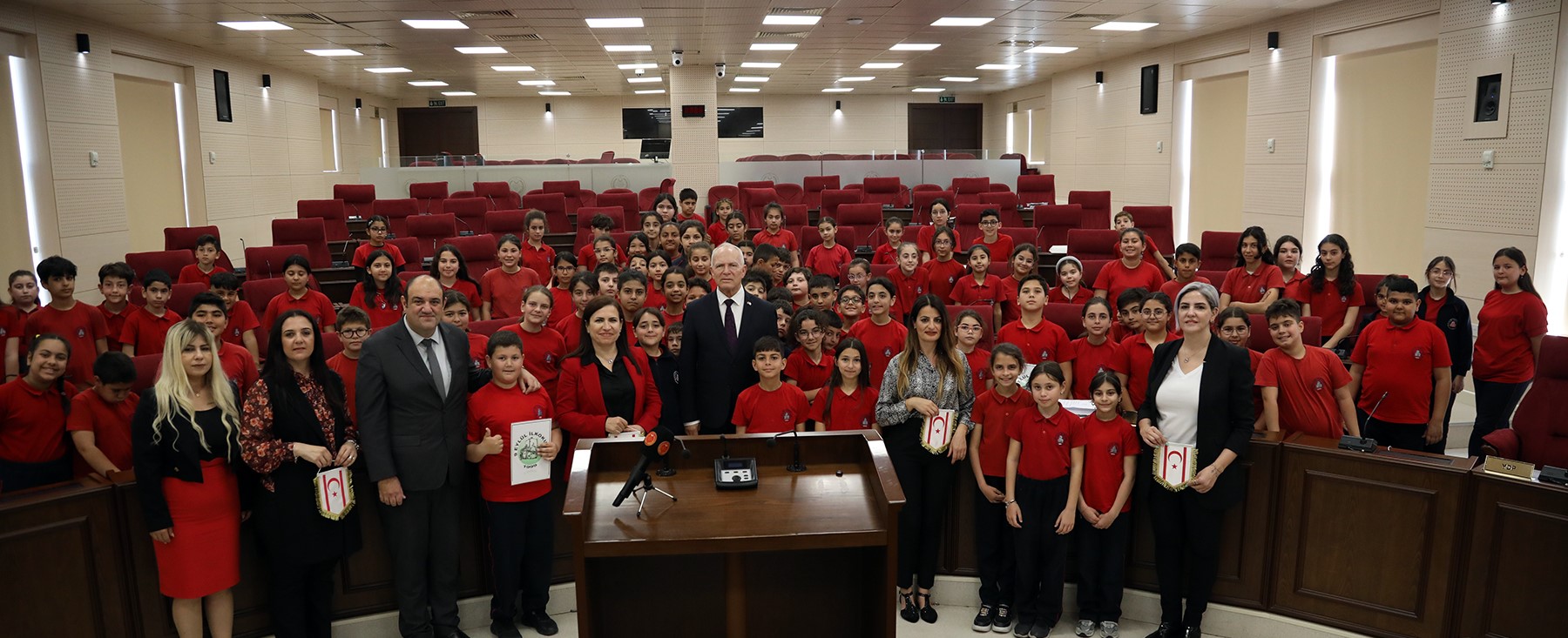 9 Eylül İlkokulu öğrencilerinden Meclis’e ziyaret – BRTK