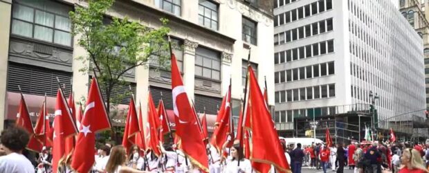 41’inci Geleneksel New York Türk Günü Yürüyüşü yapıldı