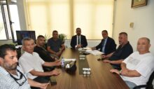 Kasaplar Birliği eylemde… Heyet, Bakan Çavuş ve Müsteşar Güçlüsoy ile Başbakanlıkta görüşme yapıyor