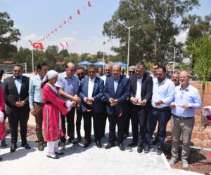 Çayönü’nde, Cumhurbaşkanı Tatar ve Başbakan Üstel’in katılımıyla “Atatürk Parkı ve Piknik Alanı”nın açılışı yapıldı
