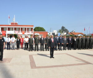 Özçınar 19 Mayıs Atatürk’ü Anma Gençlik ve Spor Bayramı törenine katıldı