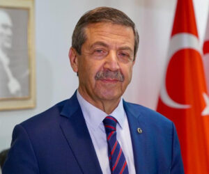 Dışişleri Bakanı Ertuğruloğlu, Trabzon’da konuştu