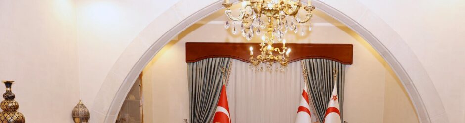 Cumhurbaşkanı Tatar, Milli Mücadele Vakfı Başkanı Gülbahar ve vakıf yönetimini kabul etti