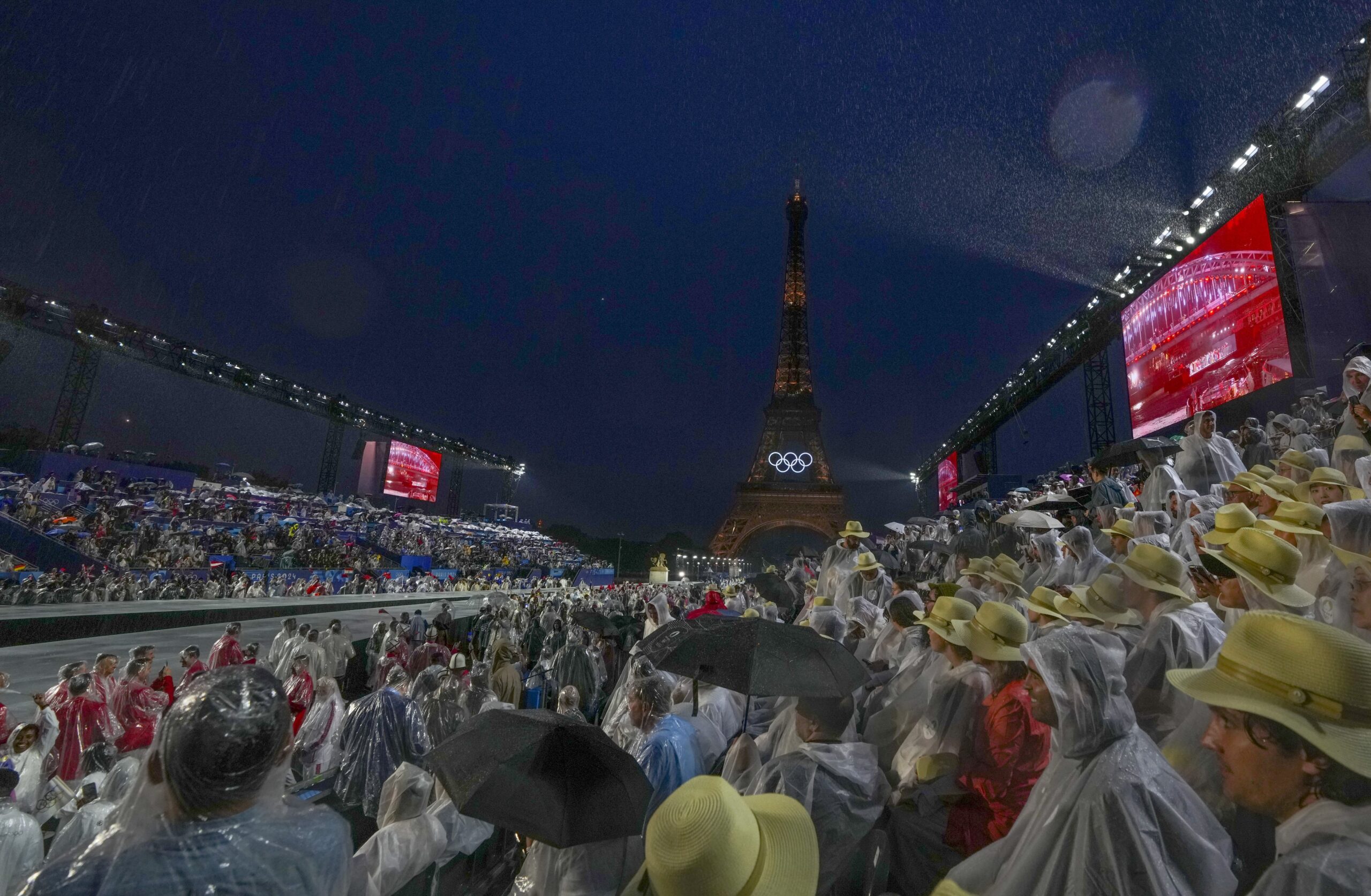 Paris 2024 Olimpiyat Oyunları’nın açılış töreni yapıldı