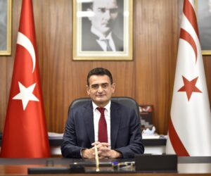 Oğuz: Dr. Küçük, vatan sevgisi ve kararlılığıyla toplum liderliği görevini büyük bir özveriyle yerine getirdi