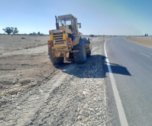 Mesarya Belediyesi, Dörtyol-Türkmenköy arası banket düzenleme çalışmalarını tamamladı