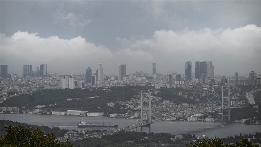 İstanbul’da sağanak ve rüzgar etkili oluyor