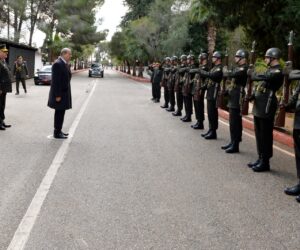 Cumhurbaşkanı  Tatar, 39’uncu Mekanize Piyade Tümen Komutanı Tuğgeneral Sinan Gökoğlan’ı ziyaret etti