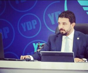 Bertan Zaroğlu, YDP’nin “hükümetteki icraatı ve mevcut siyasi sistemle” ilgili değerlendirmelerde bulundu