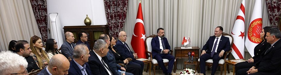 Meclis Başkanı Öztürkler Azeri heyeti kabul etti