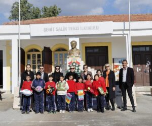 Sibel Tatar, Gönendere Şehit Salih Terzi İlkokulu’nu ziyaret etti