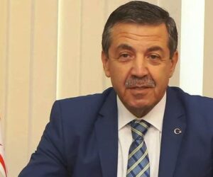 Ertuğruloğlu: Hürriyet ve aydınlık yarınlar için şehit düşen kahraman evlatları saygı, minnet ve şükranla anıyorum